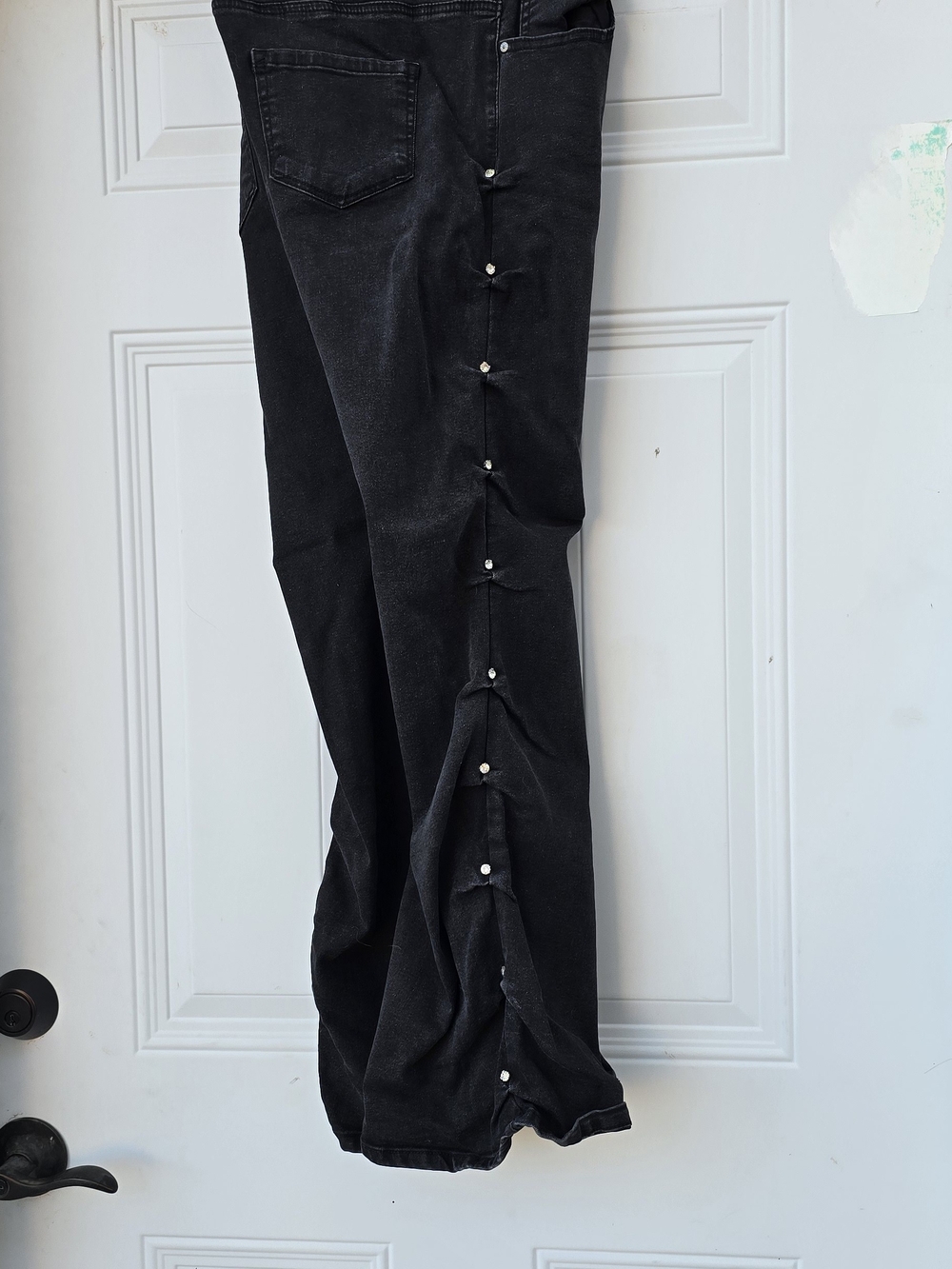 Disclose Black Button-Front Flare Jeans